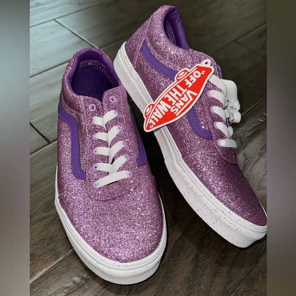Vans Other - •Vans•